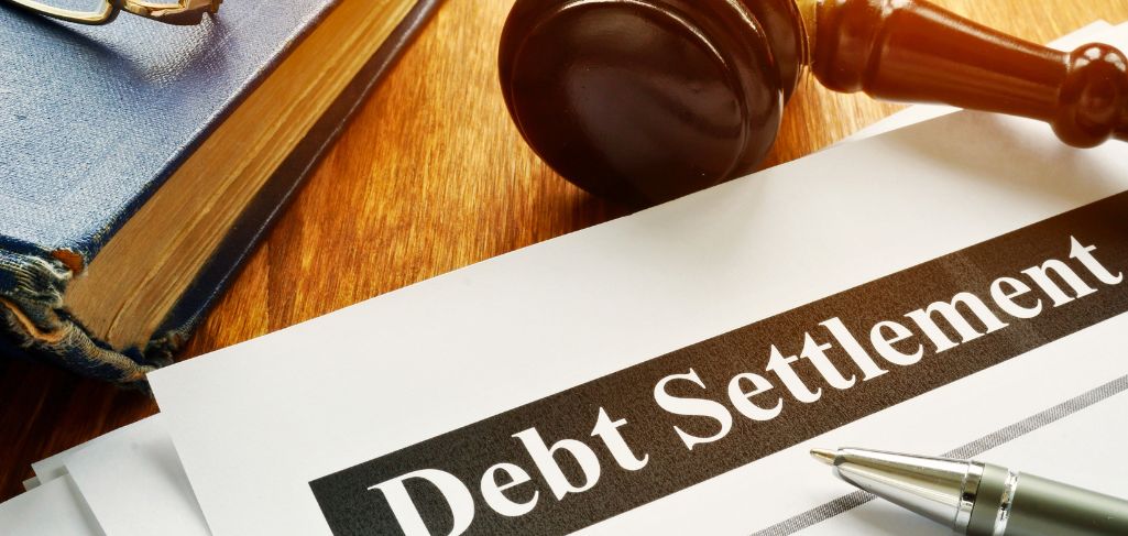 Debt Collection Lawyer